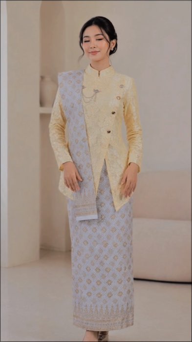Kebaya Janggan Butter Yellow #janggan #kebaya #kebayamodern #kebayawisuda #shopeevideo #SpillRacunShopee #OOTDFashionShopee