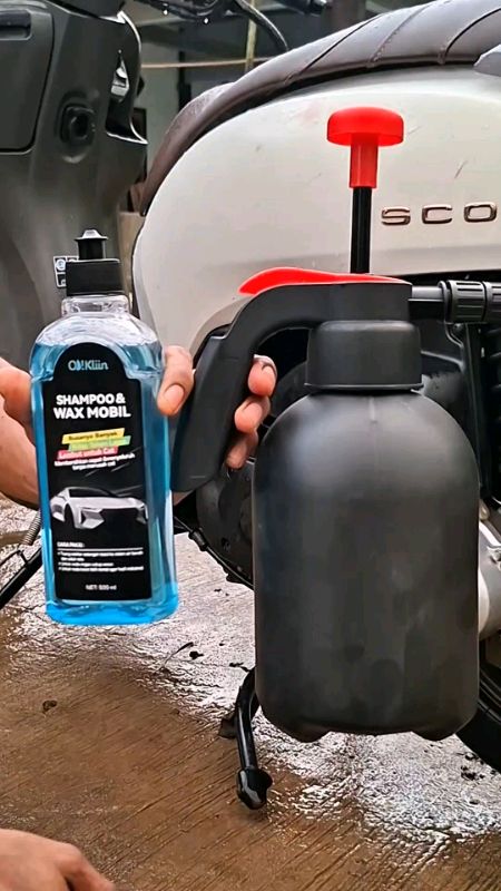Shampo cuci motor mobil Okliin #shampocucimotormobil #okliin #paketcucimotor #handfoamsprayer #SpilRacunShoope #ShopeeCOD #PromoNonStop