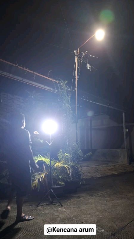 Lampu Emergency UFO #lampu #lampuled #lampuemergency #lampuemergencymurah #lampuemergencyled #lampuemergencyufo #lapudarurat