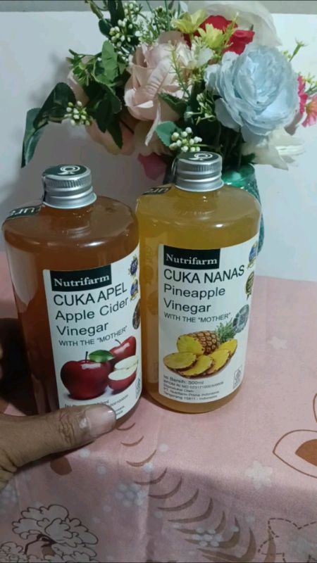 cuka apel & nanas#RacunShopee #cukaapel #cukananasorganik #CukaNanas #cukaapeluntukkesehat #fypshopeevideo #fyp #fypdongggggggg