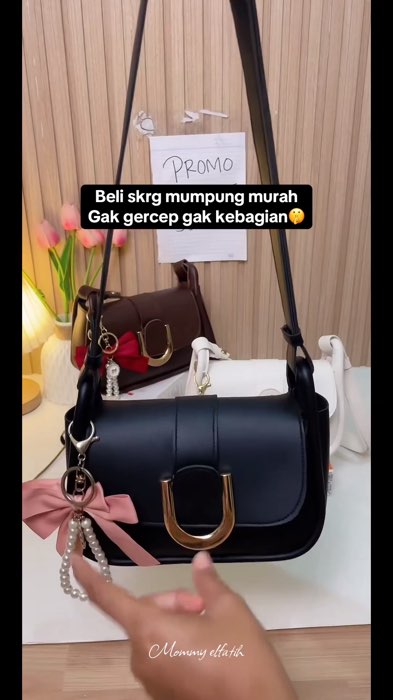#SpillBawaBerkah #GakNyeselBeliIni #ShopeeLook #ShopeeCOD #CODinApa #OOTDFashionShopee #GratisOngkirRP0 #slingbag #shoulderbag #fyp #tas #taswanita