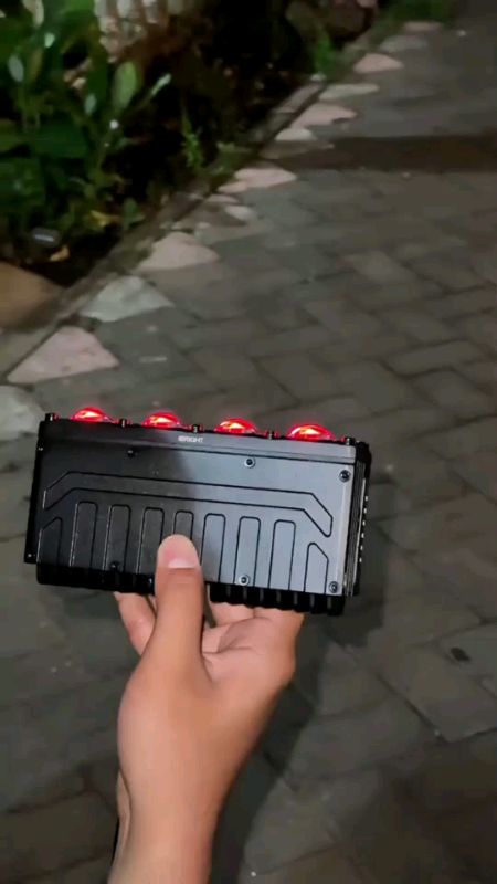 Lampu tembak 4 mata cahaya biled dari bright. Cahaya gokil cuy #lamputembak #lampubiled #bright #lamputembak4mata