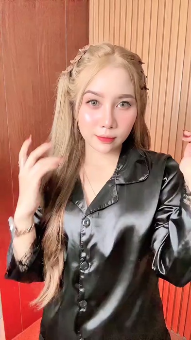 Baju piama kekinian#pajamassatin #piamakekinianwanita #GratisOngkir #RacunShopee #shopeevideofeed #RacunShopeeLokal #TermurahDiShopee #GratisOngkirRP0