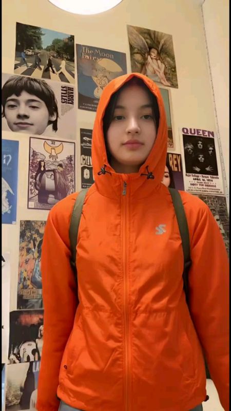 Rekomendasi jaket parasut nih gaess🔥 #jaketparasut #DiskonRacunShopee #ShopeeCOD #ShopeeLook #original #fypdongggggggg