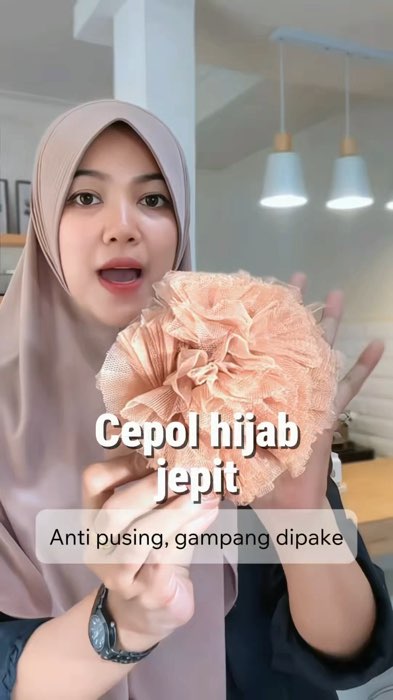 check out dikeranjang 🛒🥰 #cepolhijab #cepoljepit #cepolantipusing #fashionmuslim #FashiondiShopee #fashionshopeehaul #ShopeeHaul #ShopeeLook