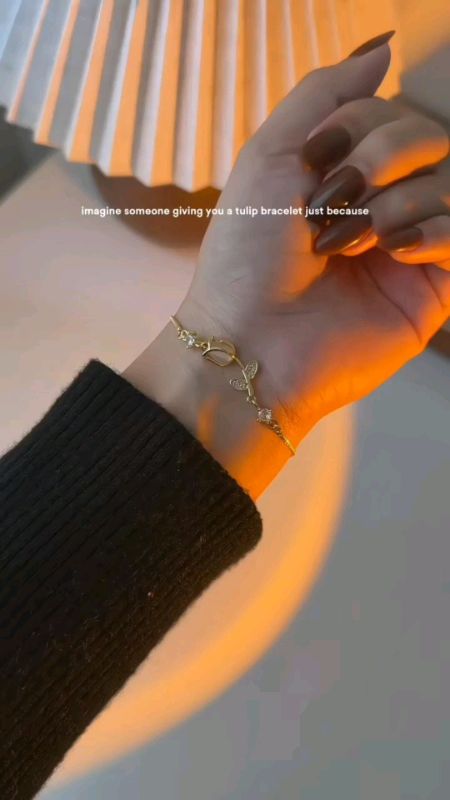 gelang tulip titanium #gelangtuliptitanium #gelangseruttitanium #gelangantikarat #RacunShopee #GratisOngkirRP0 #aksesoriswanita #GakNyeselBeliIni #fyp