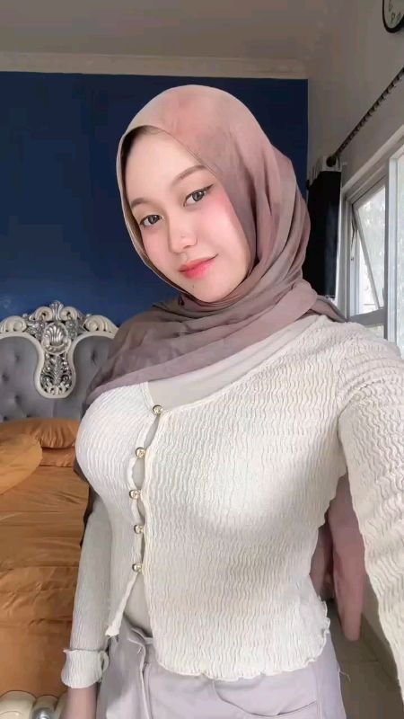 #wanitasexy #cewekmontok #videosexy #shopeevideo #OOTDFashionShopee