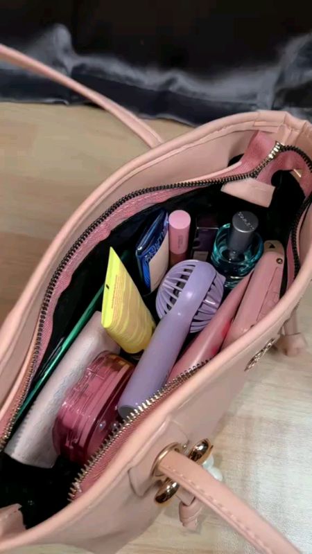 #LebaranVersiKu #viralvideo #DiskonRacunShopee #taswanita #ViralDiShopeeVideo #OOTDFashionShopee #fyp #fypシ #viral #RacunShopee #SpillRacunShopee