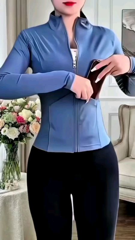 Jaket Wanita Fit Body Lengan Panjang #foryou #ShoopeLook #shopevideoviral #shopeCOD #RacunShopeeCheck