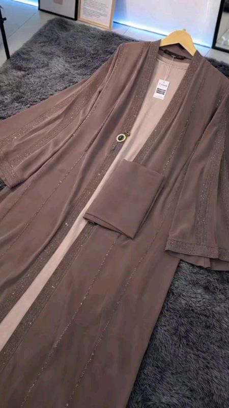 Abaya Mesir, Abaya Kita 🥰❤🥰#ShopeeRamadanLook #LebaranVersi #cucigudang #abayasethijab #abayakekinian #abayafashion #ShopeeCOD #ramdhanpenuhberkah