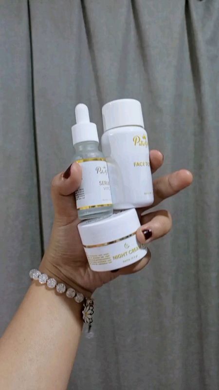 #acne #putriglow #putriglowskincare #putriglowpremium #putriglowbpom #putriglowcream #putriglowviral #racunshopeee #shopeevideo