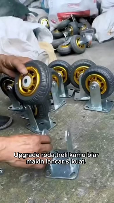 BURUAN DI BELI SEKARANG JUGA #RacunShopee #shopeevideo #SpillBawaBerkah #ShopeeLook #PromoNonStop #CODinApa #ViralDiShopeeVideo #fyp #BadaiTapiBudget