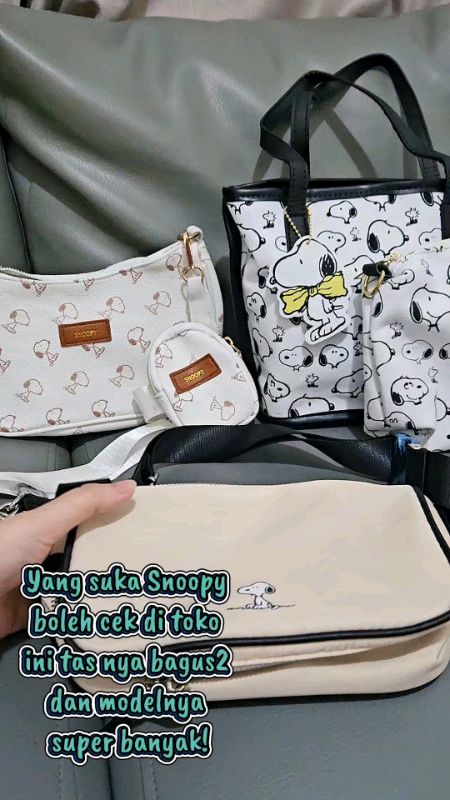 #snoopy #taswanita #tasmurah #taswanitamurah #taskekinian #bagusbangettt😍🥰