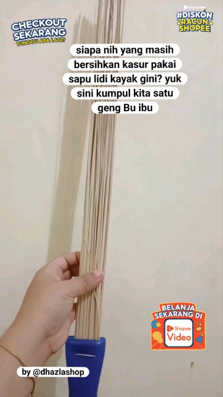 aku team kibas kasur pake lidi 🥰#sapukasur #sapulidi  #RacunShopee #BadaiTapiBudget  #DiskonRacunShopee #CODinApa   #TipsHematKu #BadaiTapiBudget