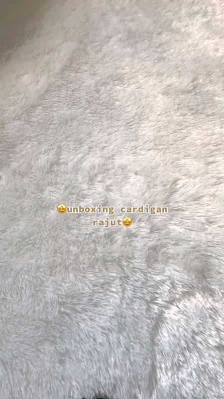 cardigan rajut nya nih kaa 😍😍 #koreanstyle #cardiganrajut #cardigankorea #cardiganwanita #cardiganmurah #cardigan #RacunShopee
