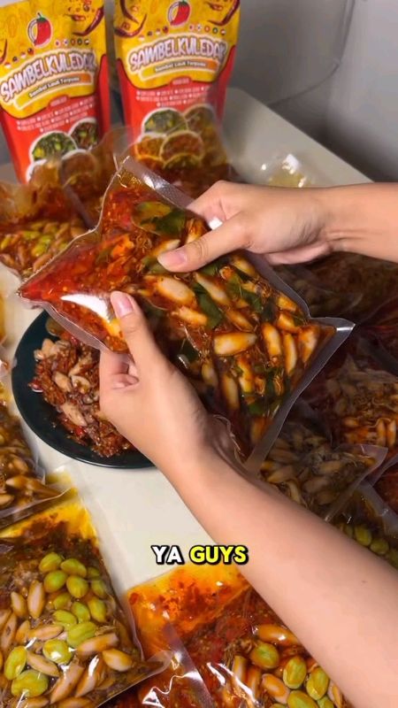 #sambal #sambalcumi #sambalbabycumi #RacunShopee #fyp #fypシ #fypdongggggggg #ViralDiShopeeVideo #GratisOngkirRP0 #shopeevideo #1111bigsale #11shopee