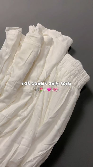 Secantik ituuu 😍 #rokcantik #rokmurah #aestheticoutfit #RacunShopee #SpillBawaBerkah #BadaiTapiBudget #ShopeeLook #FashiondiShopee
