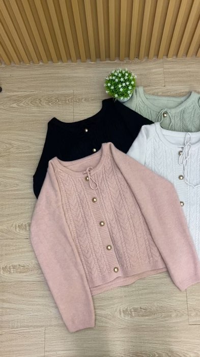 #cardiwanita #cardiganrajut #cardiganwol #knitcardi #fyppppppppppppppppppppppp