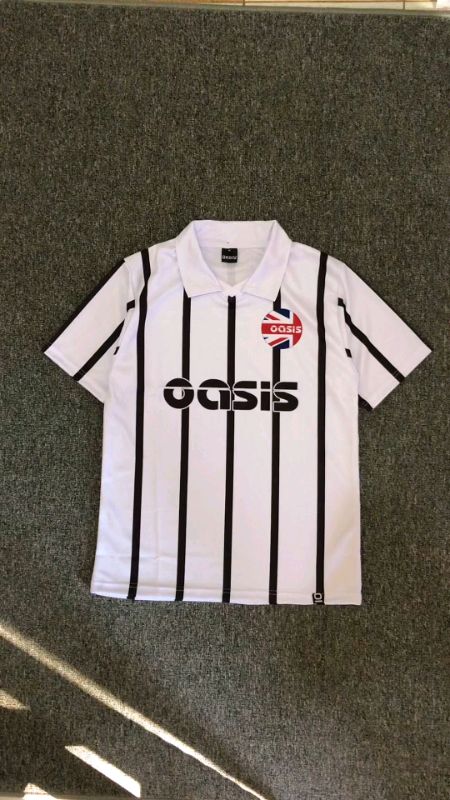 Rekomendasi jersey band Oasis #oasis #jerseyvintage #shopeevideo #SpillRacunShopee #OOTDFashionShopee