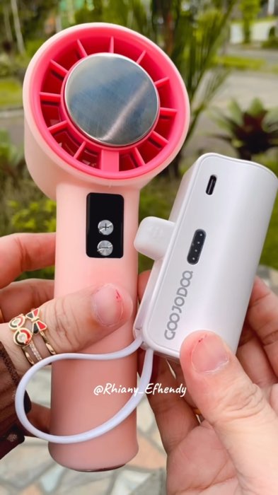 Paket bundling dengan power bank #goojodoqgfs006 #goojodoq #kipasgoojodoq #kipasanginportable #kipasanginmini #RhianyEfhendy #SpillRacunShopee