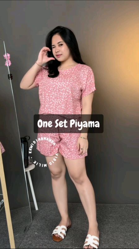 Rekomendasi one set, setelan crop dan celana pendek // piyama baju tidur wanita bahan rayon #oneset #setelanwanita #piyamamurah