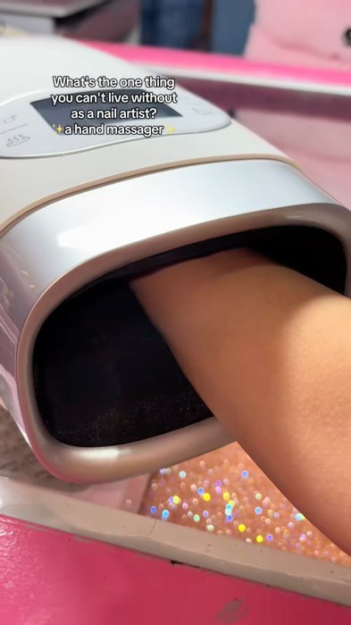 MESIN PIJAT TANGAN setelah pake ini pegal2 ilangg. Tangan jadi enteng lagi #pijattangan #mesinpijat #mesinpijattangan #handmassage #pijat #massage