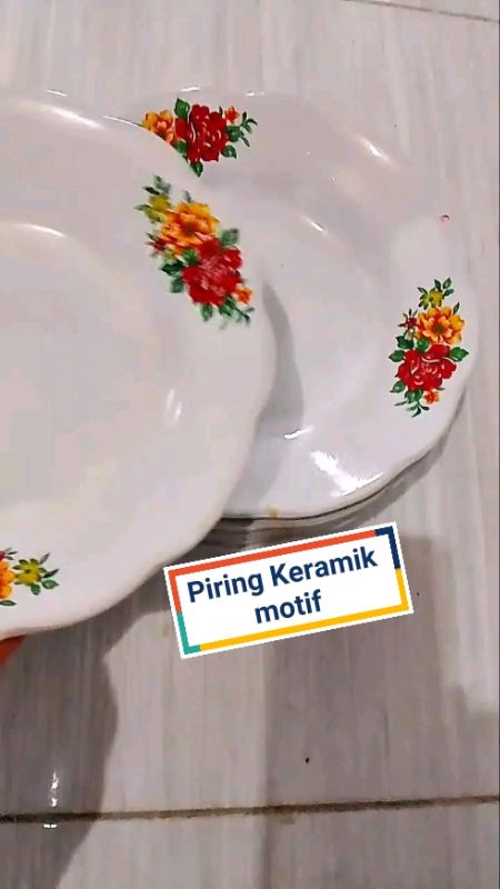 Piring keramik motif #piringkeramik #RacunShopee #ViralDiShopeeVideo #ShopeeLook #shopeevideo #ShopeeHaul