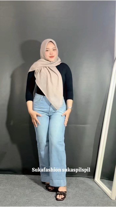 #GakNyeselBeliIni #ShopeeLook #SpillBawaBerkah #SpillRacunShopee #Cashback40Persen #Diskon50Persen #ShopeeFashionHaul #RacunShopee #OOTDFashionShopee