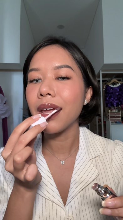 inilah kenangningnongan yang aku cari💋 @statementbeauty.co #beauty #makeup #lipgloss