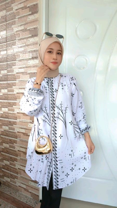 Tunik cantik untuk lebaran nih bebs 😍 #RacunCantikShopee #ShopeeFashionHaul #SpillRacunShopeeHaul #RacunShopee