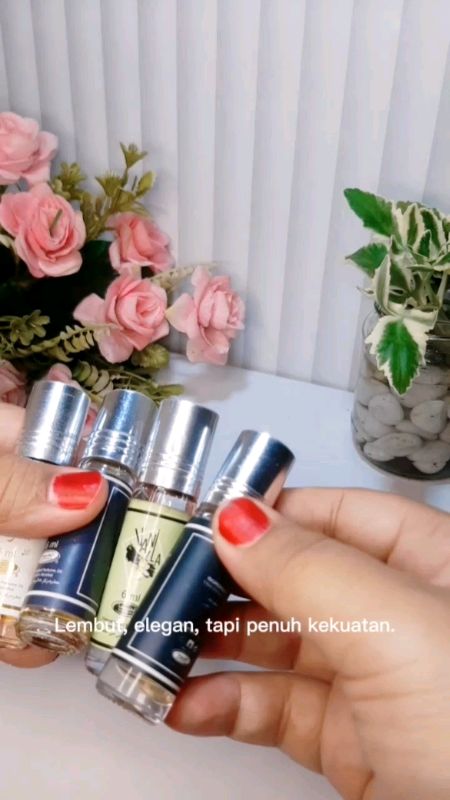 parfum dobha roll on#parfumdobha#parfumdobhabestseller#parfumrollonmurah #parfumtahanlamawanginya