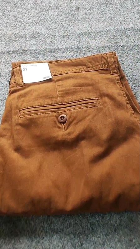 M231 celana Panjang Pria chino sateen#celana #GratisOngkirRP0 #DiskonRacunShopee #RacunShopee #spilracunshopee