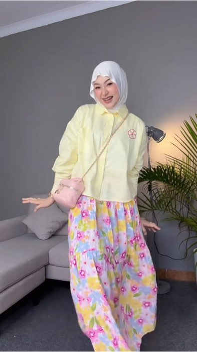 #shopeevideo #cropshirt #kemejaboxy #boxyshirt #kemejabordir #kemejawanita #atasanwanita