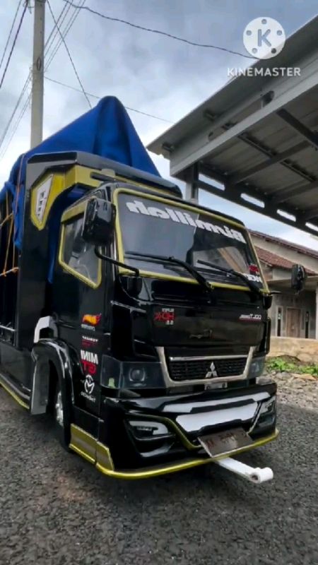 truck miniatur oleng#foryoupage🤪 #Diskon50Persen🥳 #shopee #Diskon0Persen #foryoupagefyp #fyp🤑 #Diskon50Persen #truckmainananak
