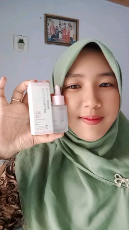 muka glowing pake ini 🥰#shinzui #ShinzuiWhiteEssential #shinzuiserum #shinzuibrightening #shinzuibrighteningserum