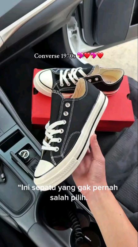 Selalu Jadi Favorit di Sekolah🤩 #RacunShopee #ViralDiShopeeVideo #ShopeeFashionHaul #GakNyeselBeliIni #BadaiTapiBudget #urwahalbariqi #converse