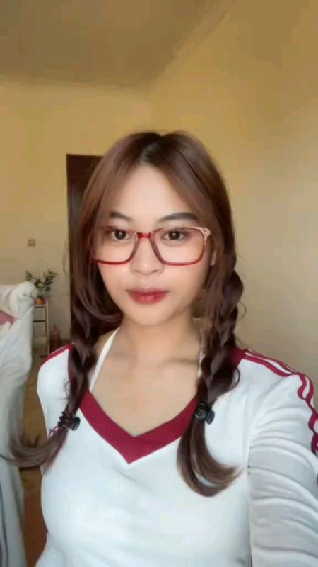 #RacunShopee #ShopeeFashionHaul #ShopeeLook #atasanwanita #tshirtlenganpendek #slimfit #fypshopee