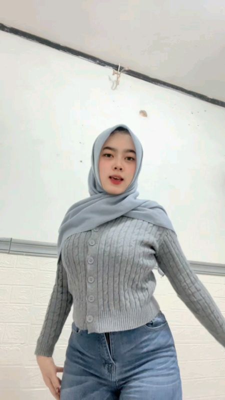cardigan rajut Korean style#rosella #cardiganrajut #cardiganwanita #RacunShopee #SpillRacunShopee #SpillBawaBerkah #ShopeeCOD #ShopeeFashionHaul