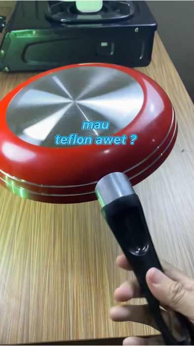 mau teflon awet? mullen aja teflon sejuta umat #RacunShopeeCheck #wajanantilengket #wajanmullen