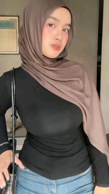 Outfit ternyaman 🛒 #atasanwanita #outfitngampus #wearjoybasic @joybasic.id