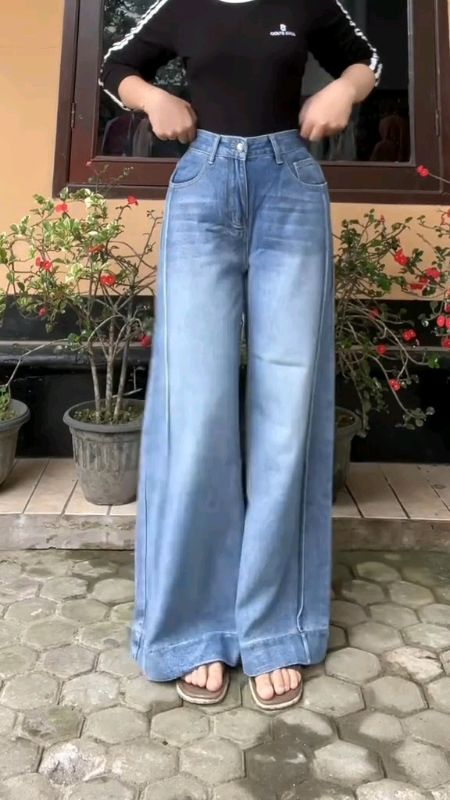 #celanajeans #jeanshighwaist #baggyjeans