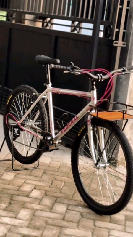 Po sepeda kalcer 30hari #GratisOngkirRP0 #VidioViralDiShopee #RacunShopee #sepedakalcer #comutterbike #Diskon30RB