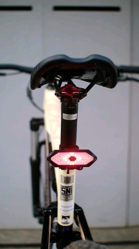 Lampu Sein sepeda