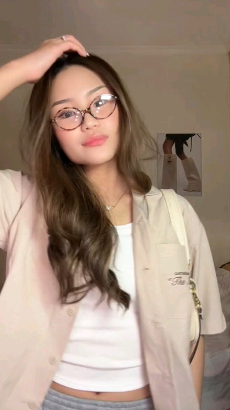 jatuh cinta sama outer nyaa #outerwanita #kemejaboxy #boxyshirt