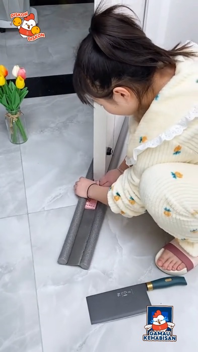 Penutup Pintu Anti Debu Kecoa #RacunShopee #DiskonRacunShopee #GakNyeselBeliIni #ViralDiShopeeVideo