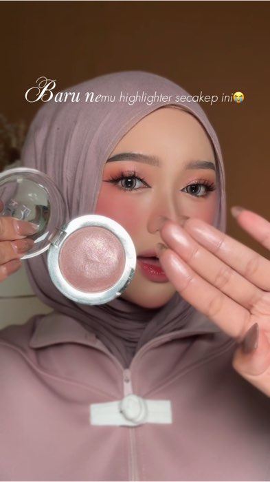 Shimernya lembut banget✨ #fyp #makeup #foryoupage