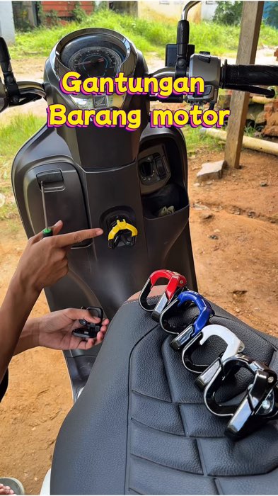 Gantungan 2 cabang motor #gantunganmotor #gantunganbarang #gantungan2cabang #gantunganbarangmotor #ShopeeCOD #PromoNonStop #ViralDiShopeeVideo