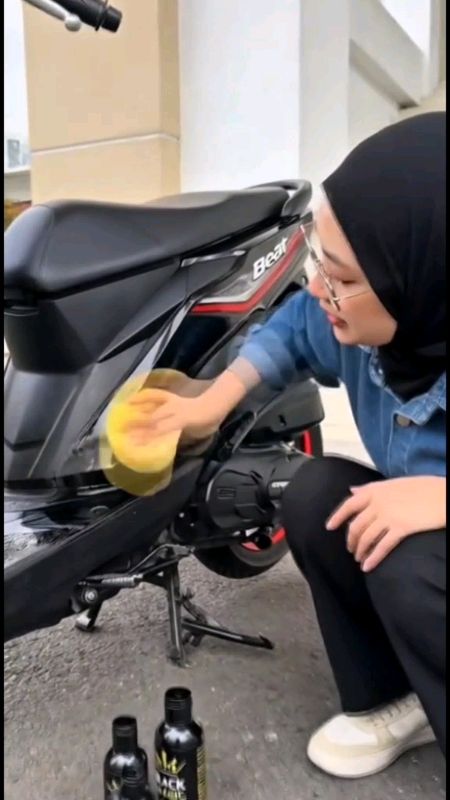 #blackmagic #semirbanmobilmotor #semirmotor #penghitambodymotor #pengkilapmotor #pengkilapmobildanmotor