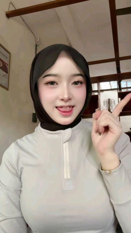 #bajuolahraga #jaketolahraga #4u #foryoupage #fyp #RacunShopee #ViralDiShopeeVideo #Diskon50Persen #GratisOngkirRP0 #SpillBawaBerkah #atasanwanita