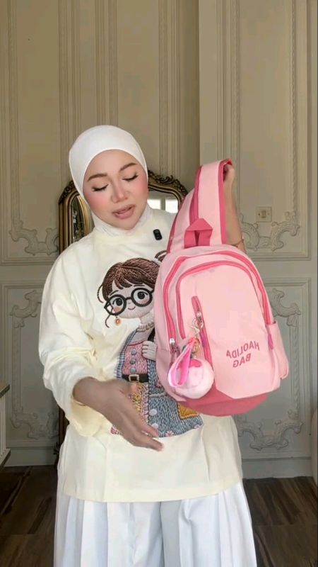 #tassekolahanakperempuan #tassekolah #ViralDiShopeeVideo #GratisOngkirRP0 #RacunShopee #77bigsale #outfitsekolah
